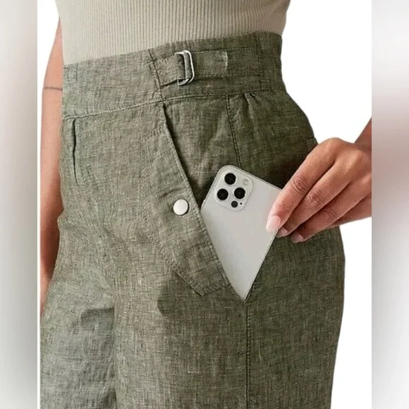 Athleta Voyager Linen Shorts - Picture 7 of 16